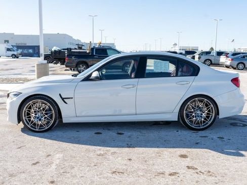 Used 2018 BMW M3 image 3