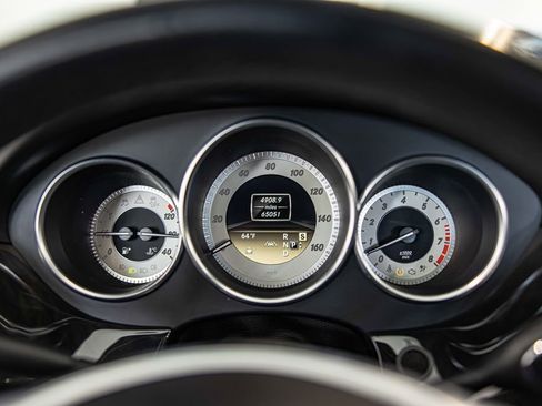 Used 2012 Mercedes-Benz CLS 550 4MATIC image 24