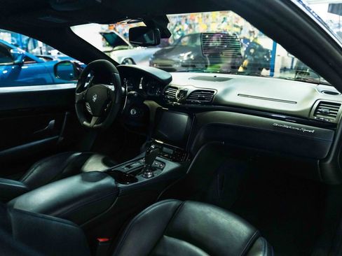 Used 2018 Maserati GranTurismo MC RWD image 16