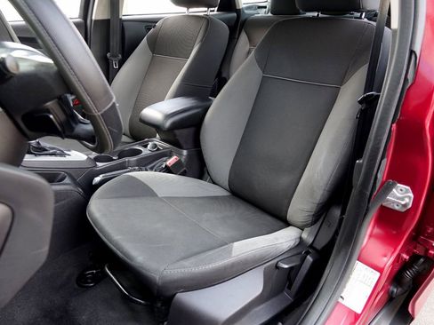 Used 2014 Ford Focus SE image 6