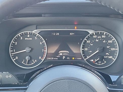 Used 2024 Nissan Pathfinder SL image 33