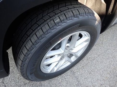 New 2025 Jeep Grand Cherokee Laredo X image 9