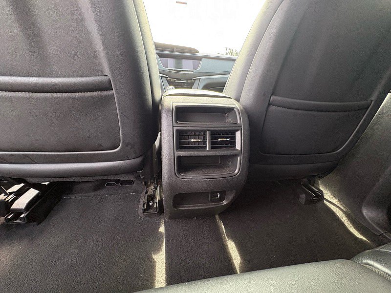Used 2017 Cadillac XT5 Luxury FWD image 11