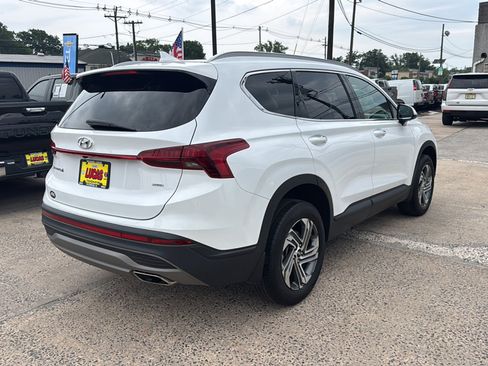 Used 2023 Hyundai Santa Fe SEL AWD/4WD image 5