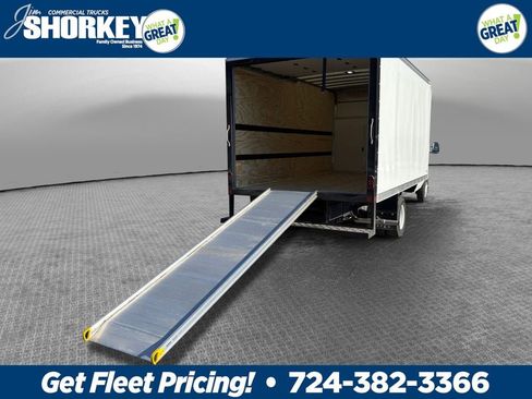 New 2026 Ford E-450 and Econoline 450 Super Duty w/ Driver's Safety Package RWD image 25