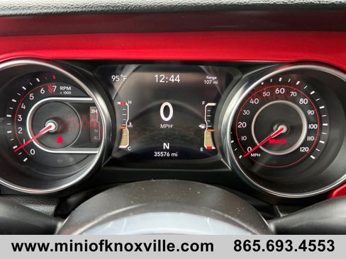 Used 2022 Jeep Wrangler Unlimited Rubicon AWD/4WD image 36