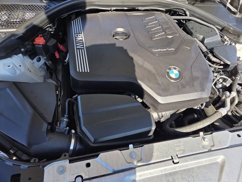 Used 2024 BMW 330i Sedan w/ Premium Package image 18