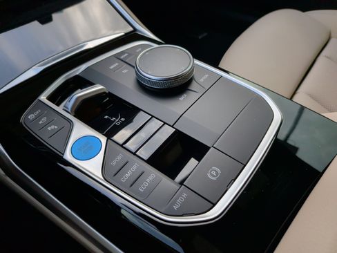 Certified 2023 BMW i4 eDrive35 RWD image 21