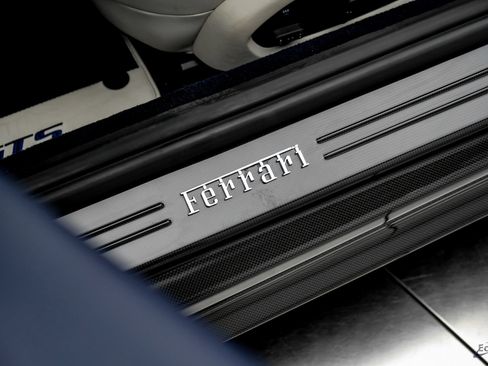 Used 2022 Ferrari 812 GTS RWD image 52