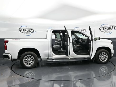 Used 2019 Chevrolet Silverado 1500 RST w/ All-Star Edition AWD/4WD image 36