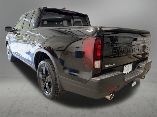 Certified 2024 Honda Ridgeline Black Edition image 9