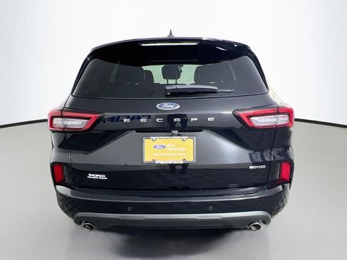 Used 2023 Ford Escape ST-Line w/ Tech Pack #1 AWD/4WD image 7