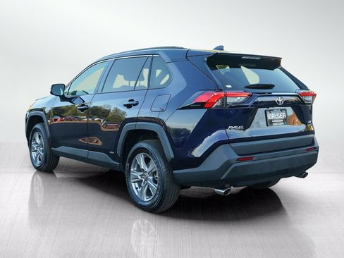 Used 2025 Toyota RAV4 XLE w/ Convenience Package AWD/4WD image 3