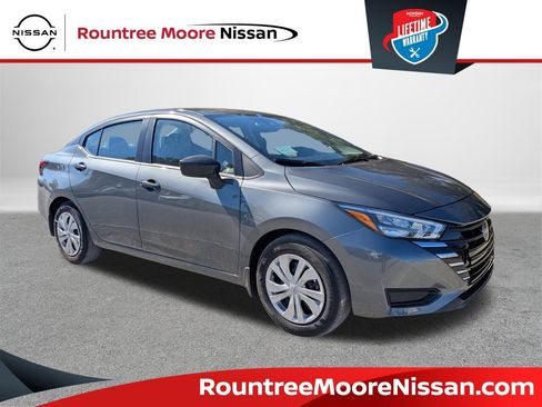 New 2025 Nissan Versa S w/ Trunk Package image 1