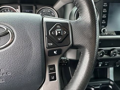 Used 2020 Toyota Tacoma SR5 image 16