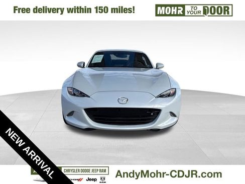 Used 2019 MAZDA MX-5 Miata RF Grand Touring image 2