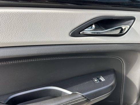 Used 2014 Cadillac SRX Luxury w/ Driver Awareness Package image 25