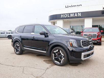 Used 2025 Kia Telluride S