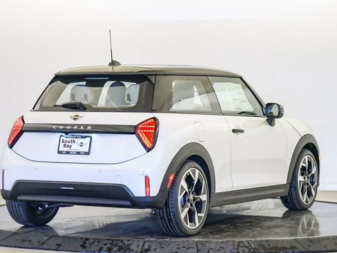 New 2026 MINI Cooper 2-Door Hardtop image 4
