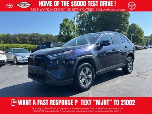 Used 2024 Toyota RAV4 XLE FWD image 1