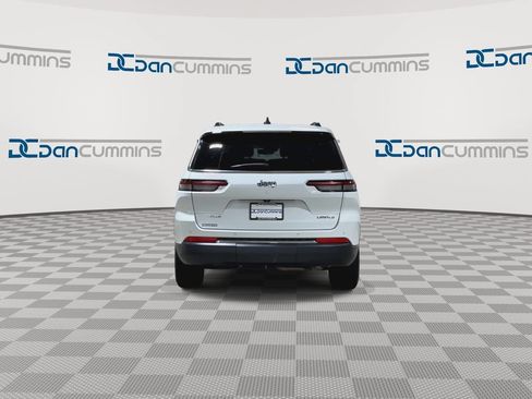 Used 2023 Jeep Grand Cherokee L Limited w/ Luxury Tech Group II AWD/4WD image 7