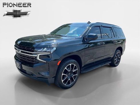 Used 2025 GMC Yukon Denali AWD/4WD image 1