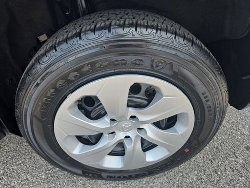 Used 2025 Toyota RAV4 LE FWD image 7