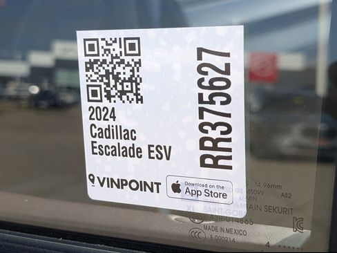 Used 2024 Cadillac Escalade ESV Sport Platinum w/ Heavy-Duty Trailer Package image 29