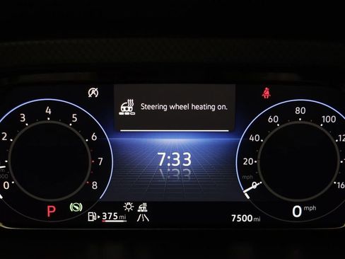 Used 2025 Volkswagen Atlas Peak Edition SE AWD/4WD image 7