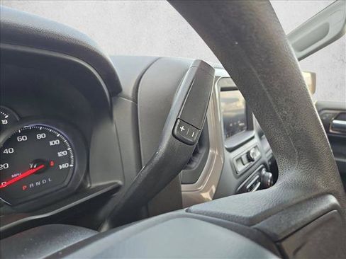 Used 2021 Chevrolet Silverado 1500 Custom Trail Boss AWD/4WD image 12
