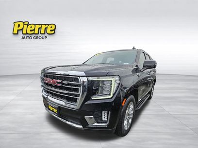 Used 2023 GMC Yukon SLT w/ SLT Premium Package