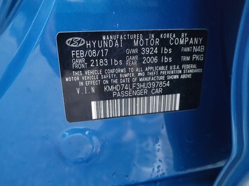 Used 2017 Hyundai Elantra SE image 33