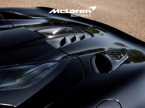 Used 2025 McLaren Artura Spider image 44