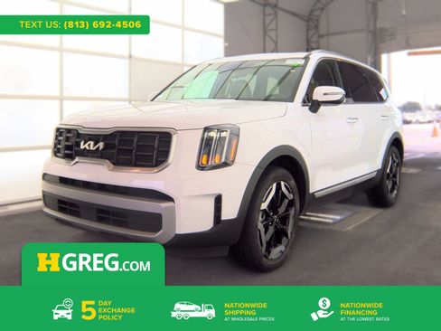 Used 2025 Kia Telluride S FWD image 1