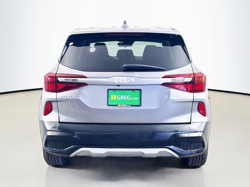 Used 2022 Kia Seltos LX image 8