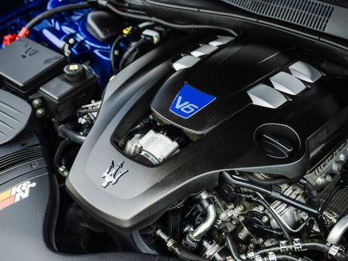 Used 2014 Maserati Ghibli S Q4 image 30