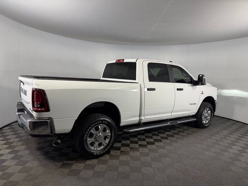 Certified 2025 RAM 2500 Big Horn AWD/4WD image 5