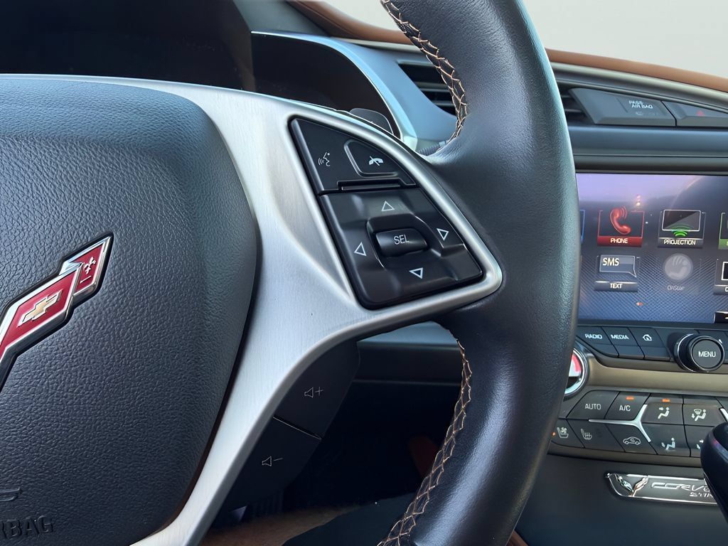 Used 2019 Chevrolet Corvette Stingray Convertible w/ 2LT Preferred Equipment Group RWD image 21