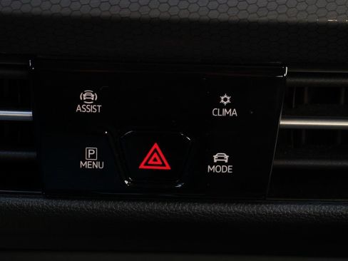 Used 2022 Volkswagen GTI Autobahn image 29