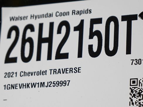 Used 2021 Chevrolet Traverse LT w/ LPO, Floor Liner Package AWD/4WD image 30
