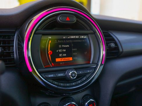 Used 2019 MINI Cooper 2-Door Hardtop image 39