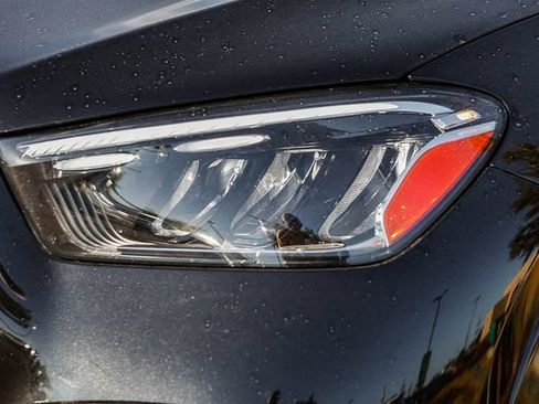 Used 2024 Mercedes-Benz GLE 450 4MATIC image 8