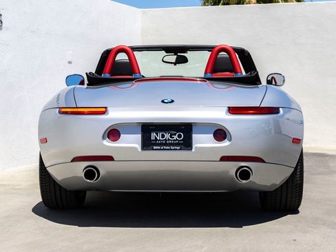Used 2001 BMW Z8 RWD image 10