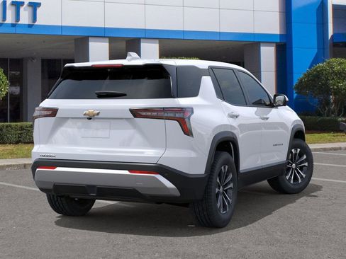 New 2026 Chevrolet Equinox LT w/ Safety and Technology Package image 4