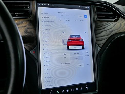 Used 2018 Tesla Model X 100D image 28