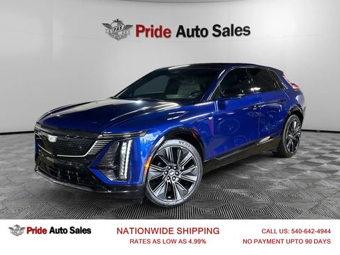 Used 2024 Cadillac Lyriq Sport w/ LPO, Floor Liner Package AWD/4WD image 1