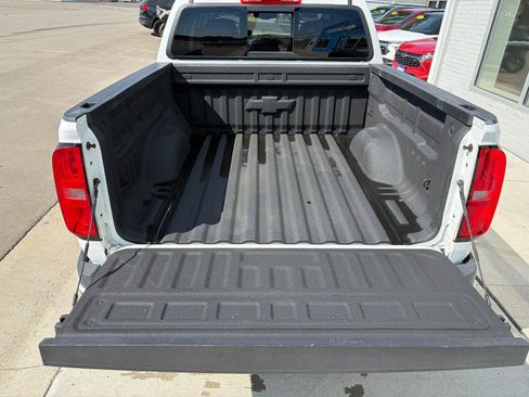 Used 2018 Chevrolet Colorado Z71 AWD/4WD image 20