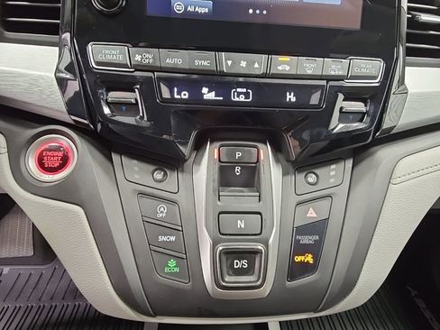 Used 2024 Honda Odyssey EX-L image 19