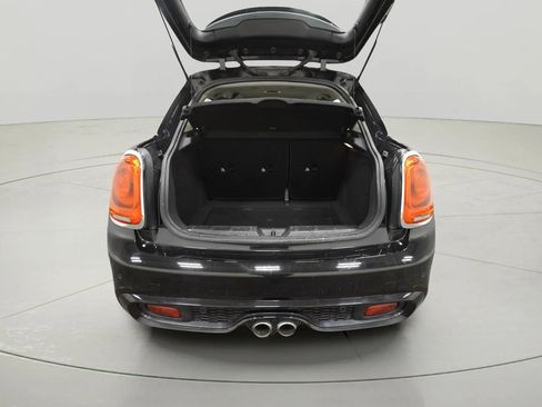 Used 2019 MINI Cooper S image 11