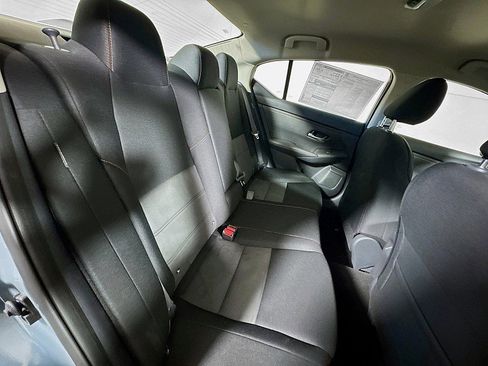 Certified 2025 Nissan Sentra SR image 25